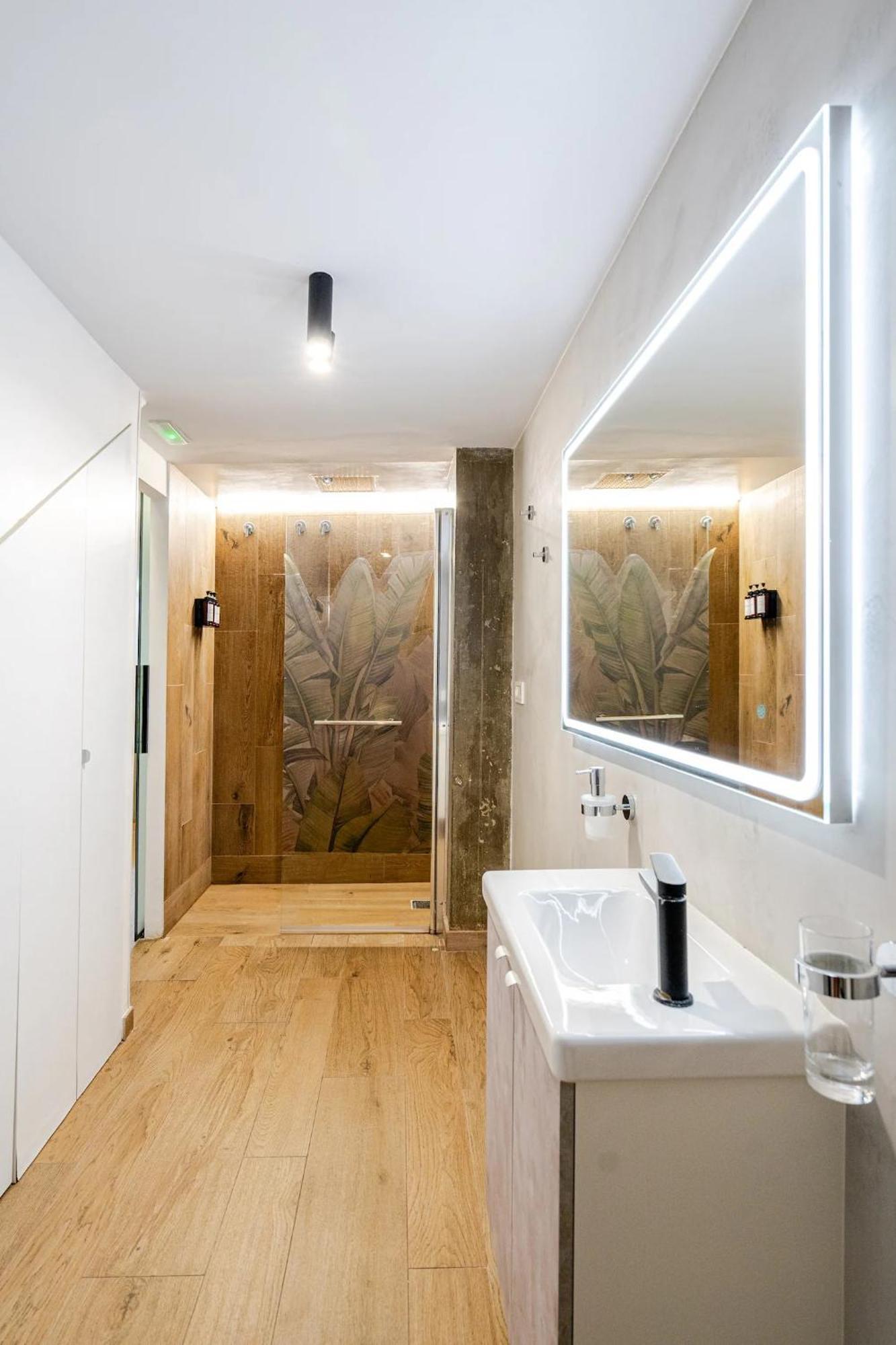 Werentvlc - Espectacular Duplex Terraza Y Piscina Lejlighed Valencia Eksteriør billede