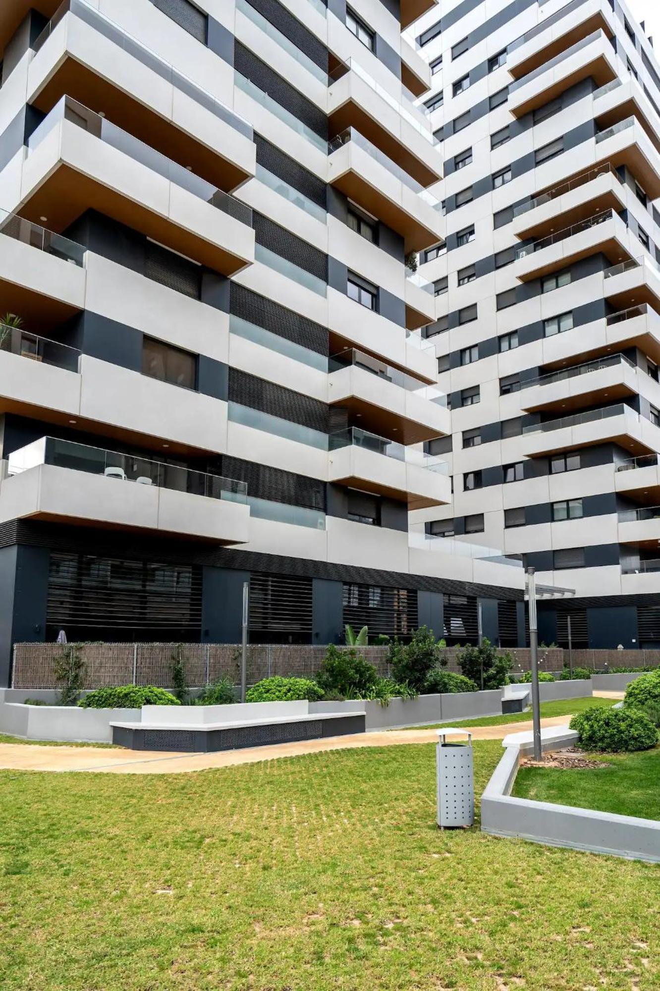 Werentvlc - Espectacular Duplex Terraza Y Piscina Lejlighed Valencia Eksteriør billede